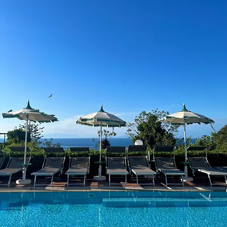 Ξενοδοχείο Flavio