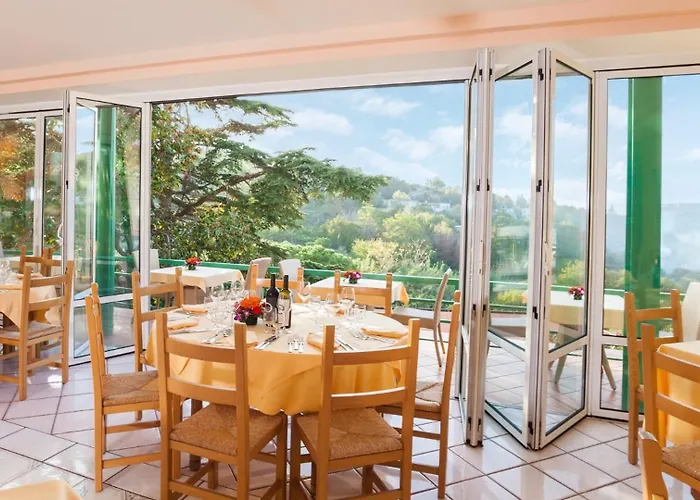 Ξενοδοχείο Flavio 3*