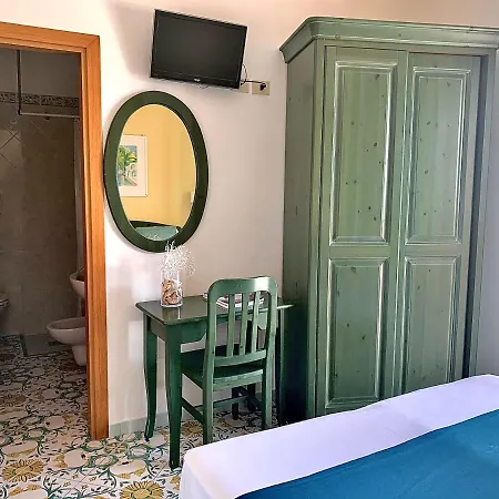 Flavio ホテル カザミッチョラ・テルメ